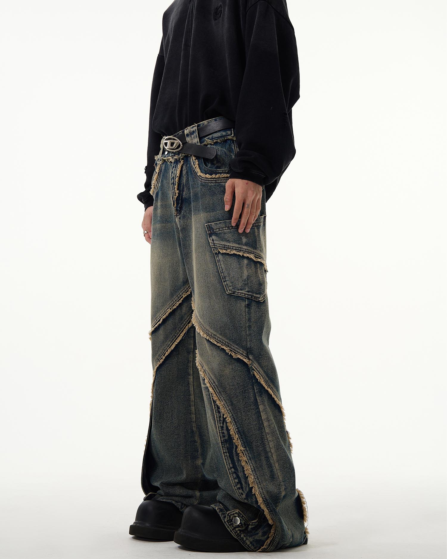 KIIKIO Vintage Raw Edge Jeans