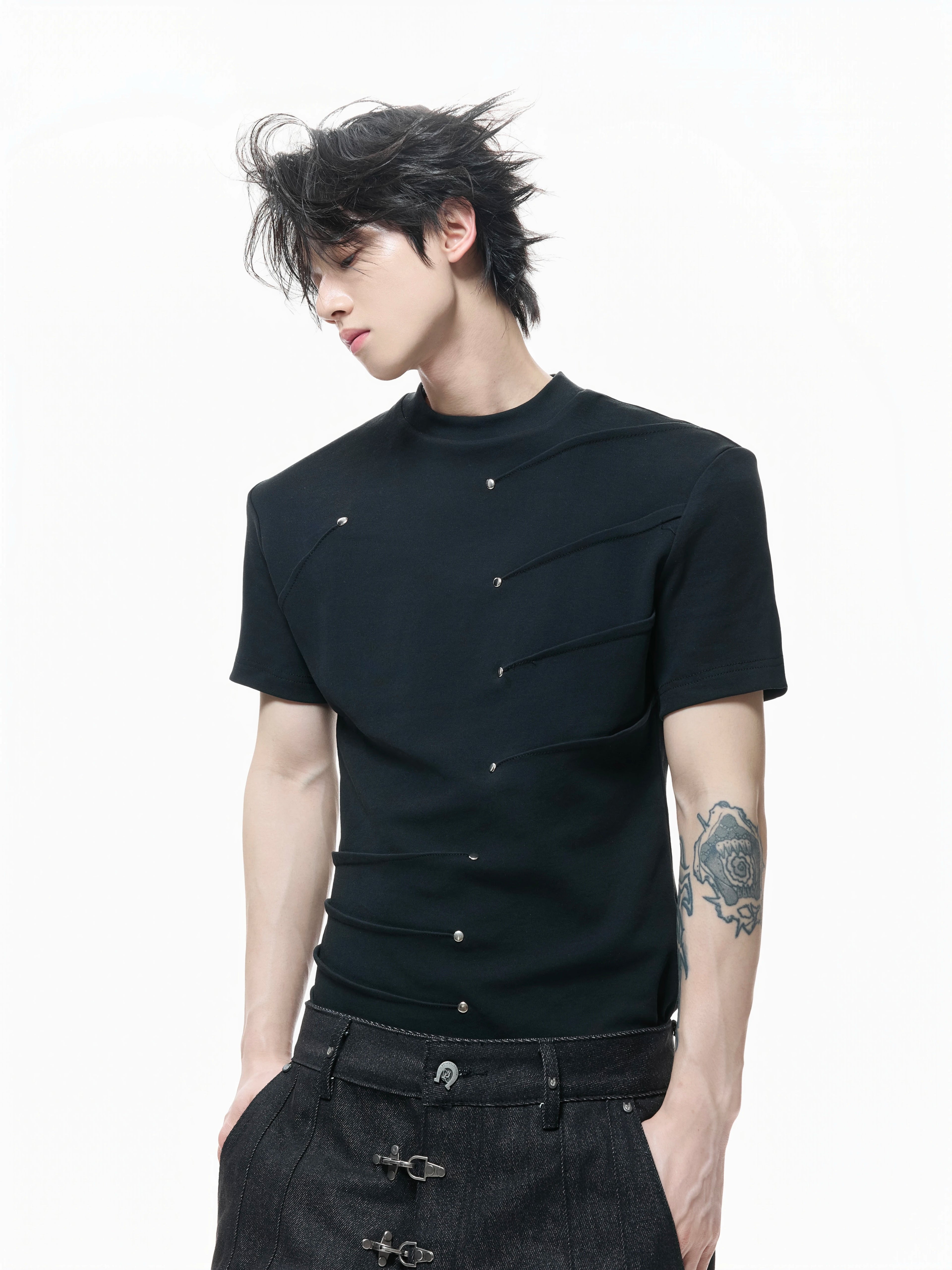 Metal Rivet T-Shirt - RIYOOO
