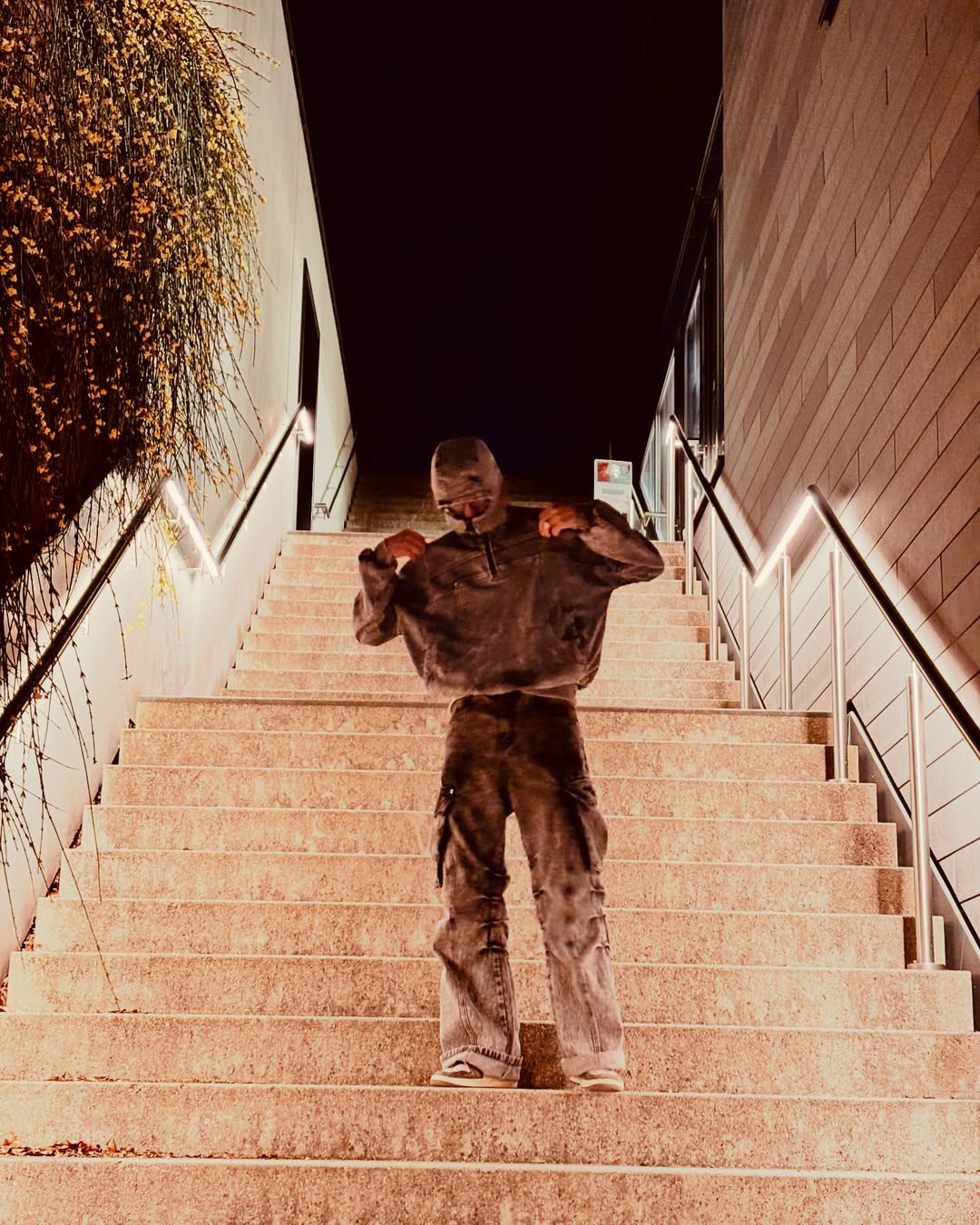 Stackable Multi-Pocket Cargo Pants